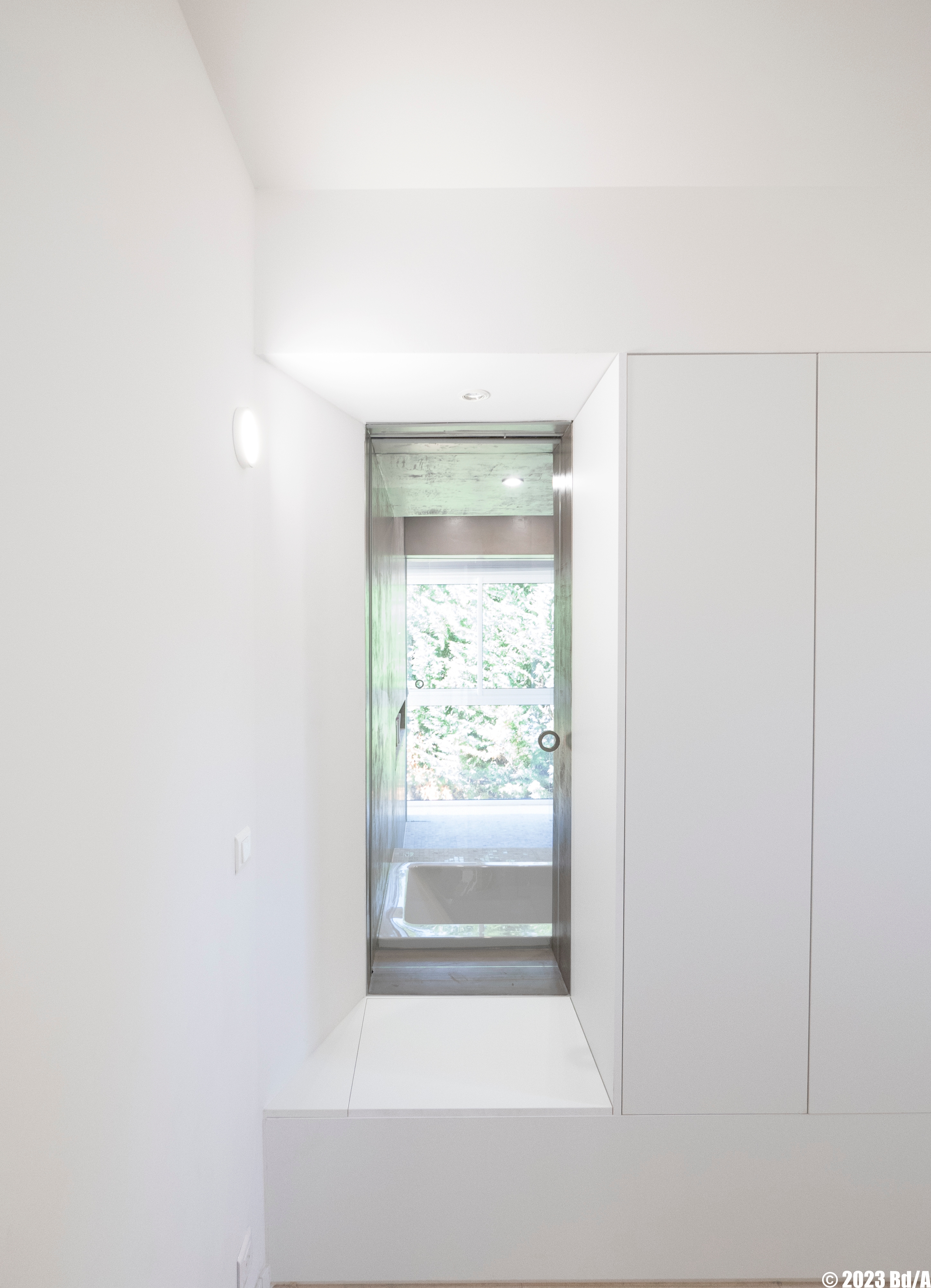 93 fenetre salle de bain